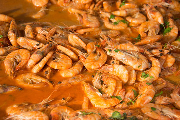 shrimp with rice in wine