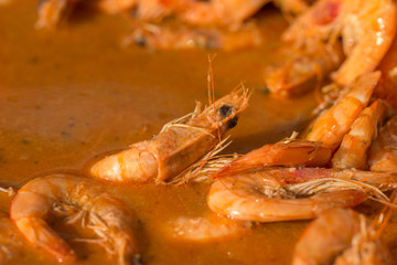 shrimp with rice in wine
