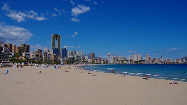 Hochh&auml;user und Strand in Benidorm, Costa Blanca, Spanien