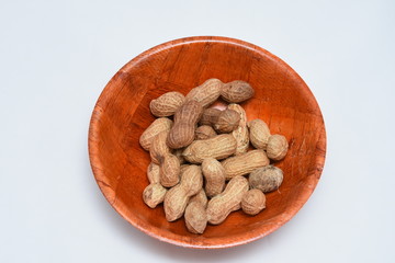 peanuts in shells 