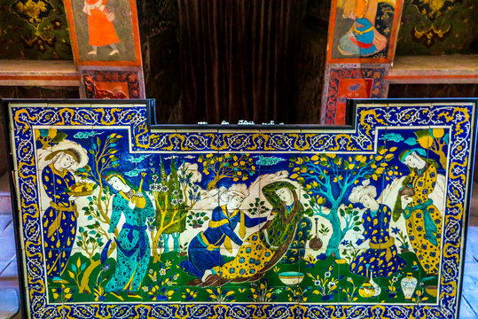 Isfahan Chehel Sotoun Palace 13
