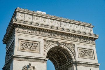Obraz premium The famous Arc de Triomphe at Paris