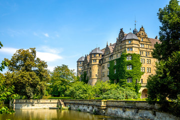 Schloss Neuenstein, Neuenstein 