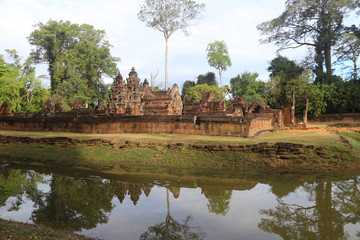 Fototapeta na wymiar le temple Banteay Srei d'Angkor au Cambodge