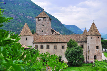 Fototapeta na wymiar Front view of Bolzano medieval castle