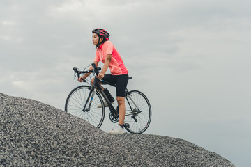 Fototapeta na wymiar Asian women are cycling road bike in the morning
