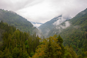 Fototapeta na wymiar mountains in autumn