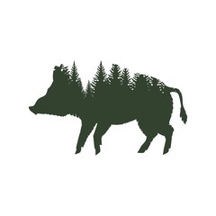 Силуэт кабана и лес