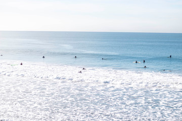 Naklejka premium California Surfers waiting 