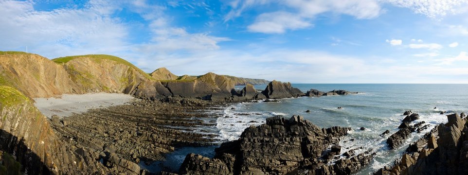 Rocky coast, Screda Point near Hartland Quay, Hartland, Devon, England, Great Britain