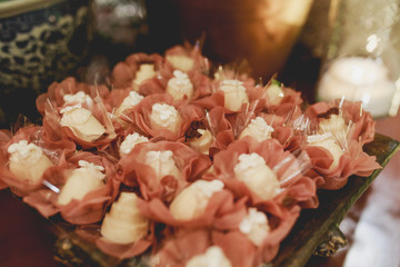 Sweets and cakes for children's parties and weddings