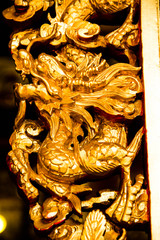 Obraz premium chinese style golden dragon