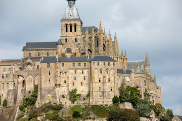 Obraz premium Le Mont-Saint-Michel, island with the famous abbey, Normandy, France
