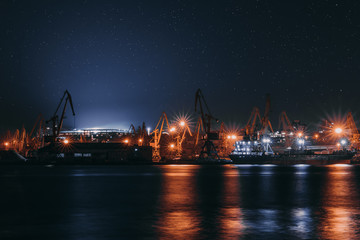 Fototapeta na wymiar night sea terminal