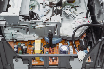 Repair cassette video player. Repair electronic video player.