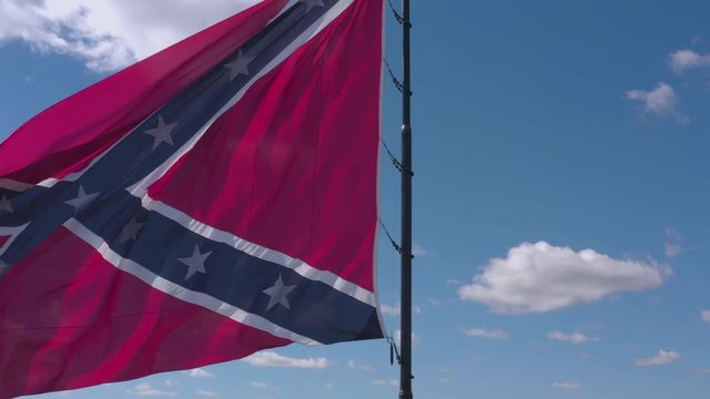 Confederate Flag Pan Up