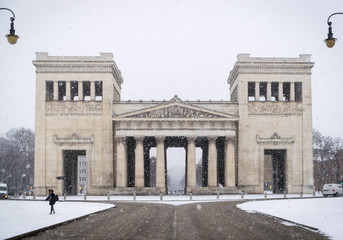 Obraz premium Propylaea city gate in Königsplatz - Munich