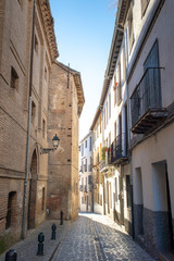 Fototapeta na wymiar narrow street in old town Granada