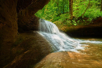 Fototapeta na wymiar Creation Falls, Red River Gorge KY