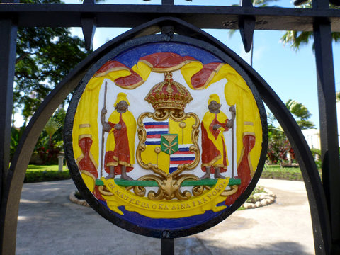 Hawaiian Seal outside the tomb of William Charles Lunalilo near Kawaiaha&rsquo;o Church