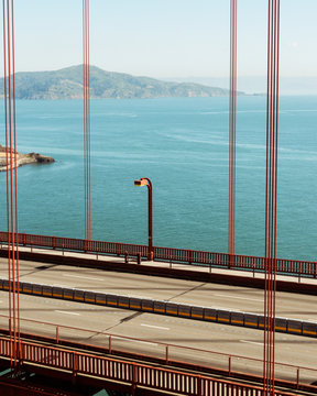 View of Golden Gate Bridge over sea