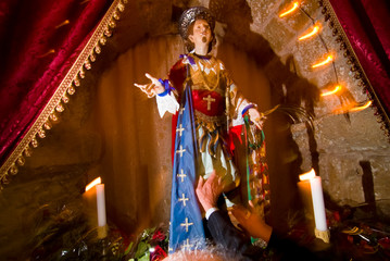 Statua di Sant'Efisio a Nora (Sardegna) - Italia