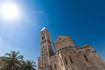 Fototapeta na wymiar Esterno Cattedrale Santa Giusta - Oristano- Sardegna
