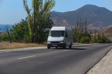  Minibus Rides on the  mountain highway