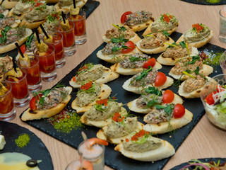 Beautifully decorated catering banquet table.