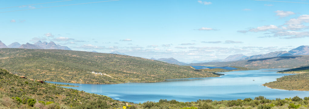 Panoramic landscape of the Clanwilliam Dam
