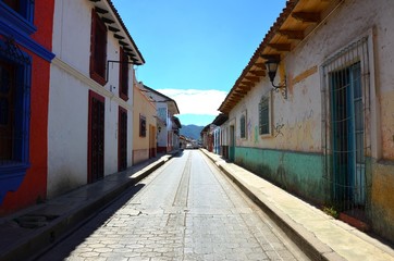 Fototapeta na wymiar Streets and Buildings of San Cristobal de las Casas In Chiapas, Mexico