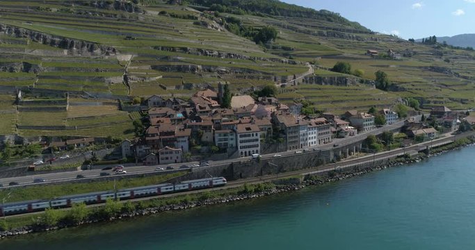 Train pass in St-Saphorin - Aerial 4K