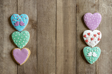 frame of gingerbread hearts for text