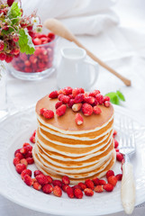 Pancakes with Wild Strawberries