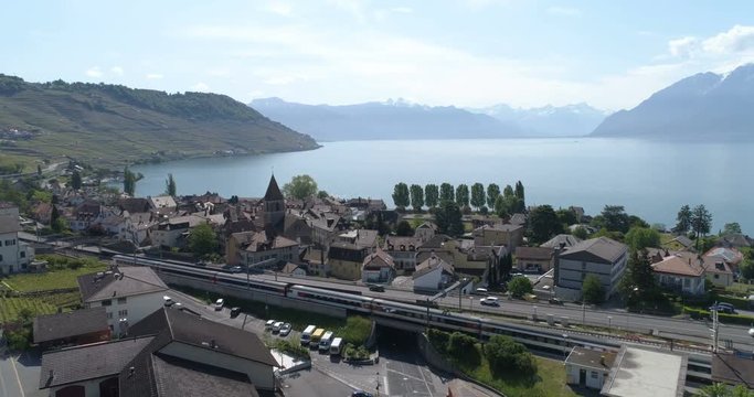 Train pass in Cully - Aerial 4K