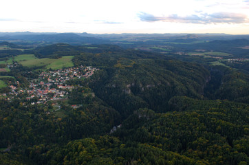 Fototapeta na wymiar Hohnstein und Polenztal in der Sächsischen Schweiz