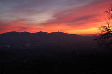 Tuscany sunset moments 