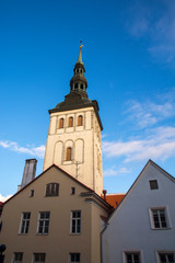 Fototapeta na wymiar St. Nicholas' Church and old houses, Tallinn, Estonia