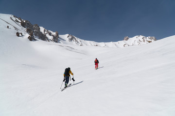 Fototapeta na wymiar Back country skiing