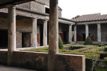 Fototapeta na wymiar Pompeji, antike Stadt im Schatten des Vesuvs