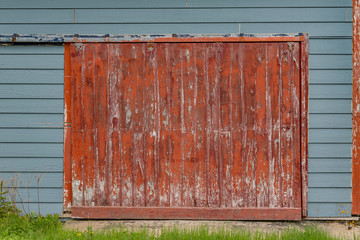 Red Barn door