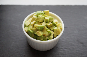 アボカドの角切り