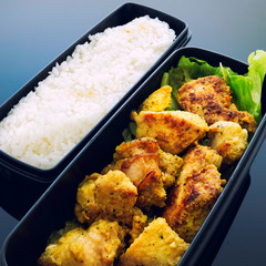 唐揚げ弁当