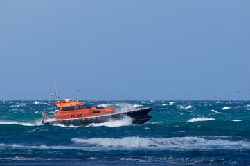 Pilot Boat Raises Spray