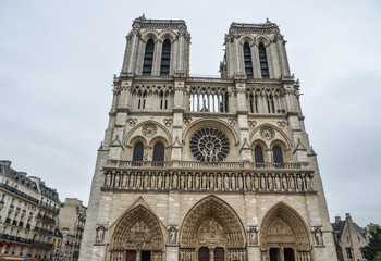 Fototapeta na wymiar Architecture of Notre-Dame de Paris