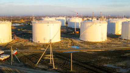 Obraz premium Storage tanks for petroleum products