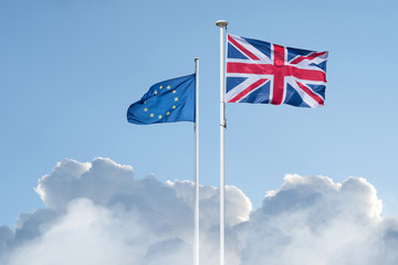brexit europe angleterre sortie grande bretagne commission européenne drapeau échange commercial...