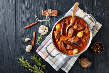 stifado - traditional greek stew with beef, onion