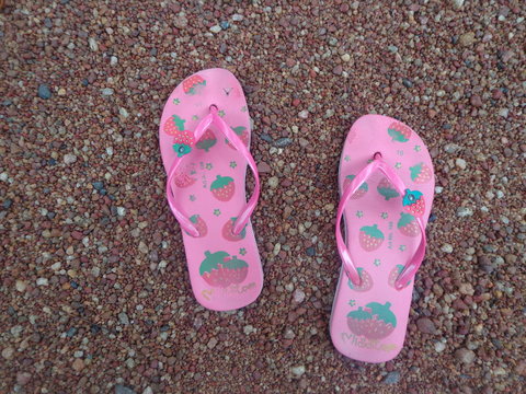 sandals  flip flops