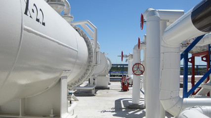 Petrol heat exchangers. gasoline cooling with water.